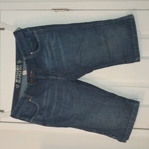 Mossimo Supply Co Juniors Size 17 Medium to Dark Denim Jeans Shorts